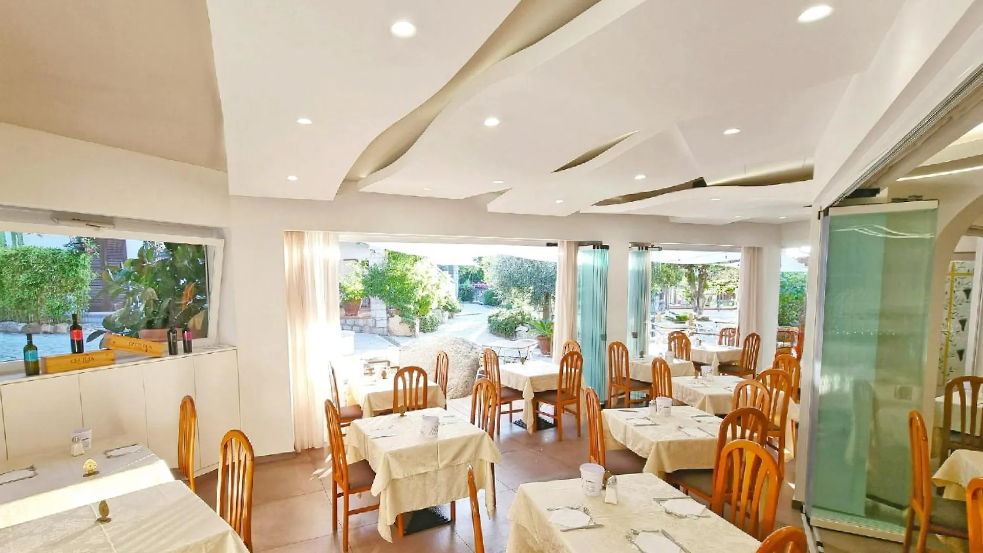 Eco Hotel Montemerlo Fetovaia
