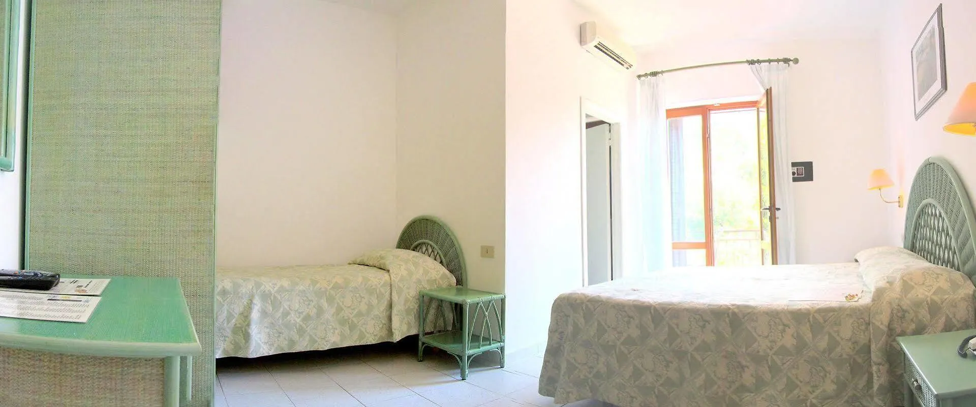 Eco Hotel Montemerlo Fetovaia