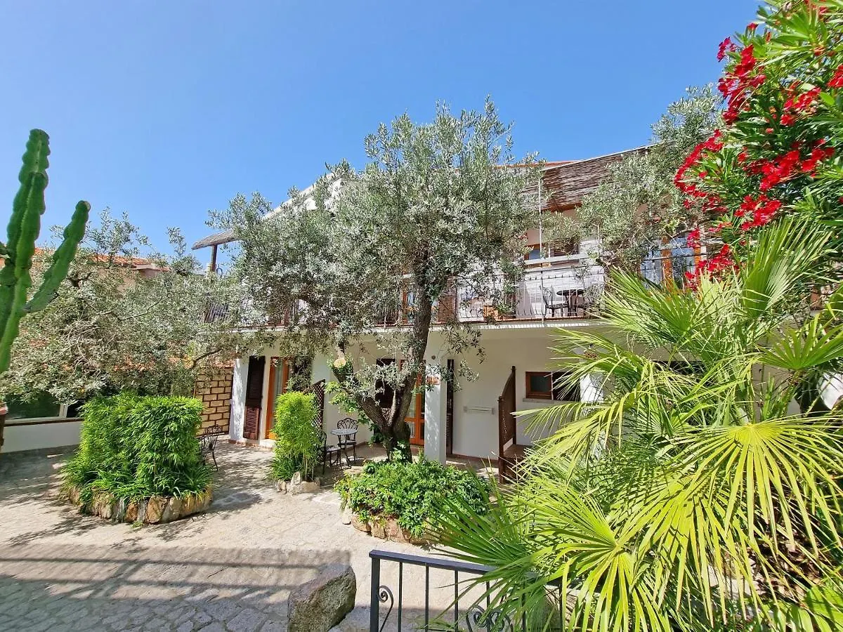 Hotel Montemerlo Fetovaia