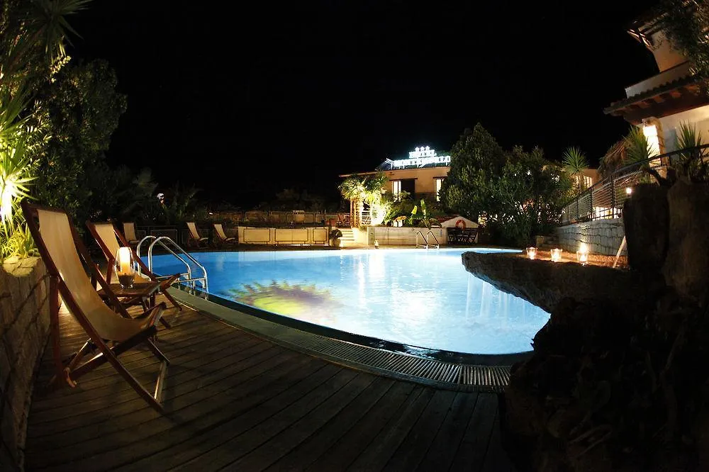Hotel Montemerlo Fetovaia